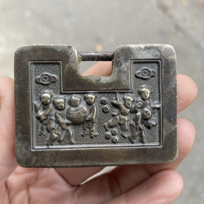 Vintage Brass Longevity Lock Pendant Antique Style Copper Lock Plate Accessory
