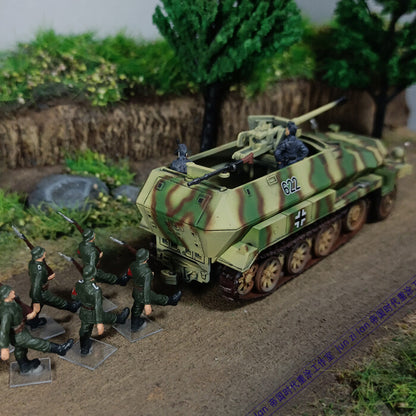 1/72 World War II German Sd Kfz251 semi-tracked armored vehicle model desert