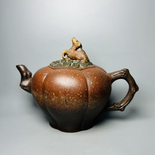 Chinese Yixing Purple Clay Teapot Tea Set Pot Zisha Ceramic Cute Decor Figurine