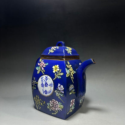 Chinese Yixing Zisha Clay Handmade Exquisite Teapot(大汉方 底款：华凤祥）