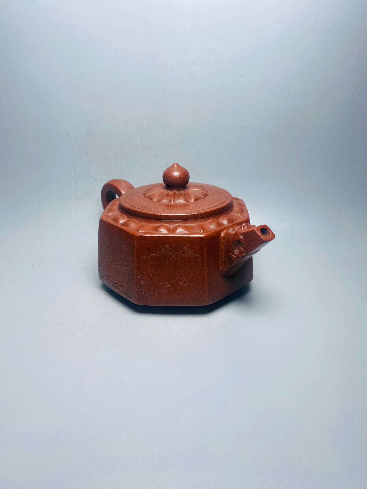 Chinese Yixing Zisha Clay Handmade Exquisite Teapot 八方壶 底款：杨鹏年)