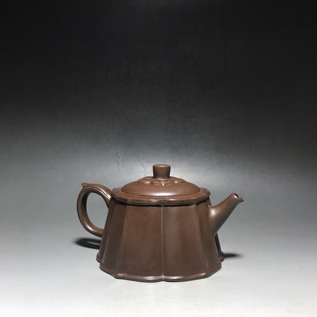 Chinese Yixing Zisha Clay Handmade Exquisite Teapot（凌花 底款：顾景舟）