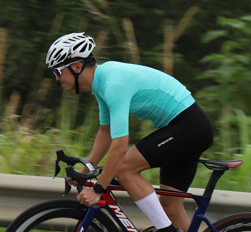Cycling Jersey Aero Short Sleeve Italy Fabric Seamless Crafts Zipper Men Woman