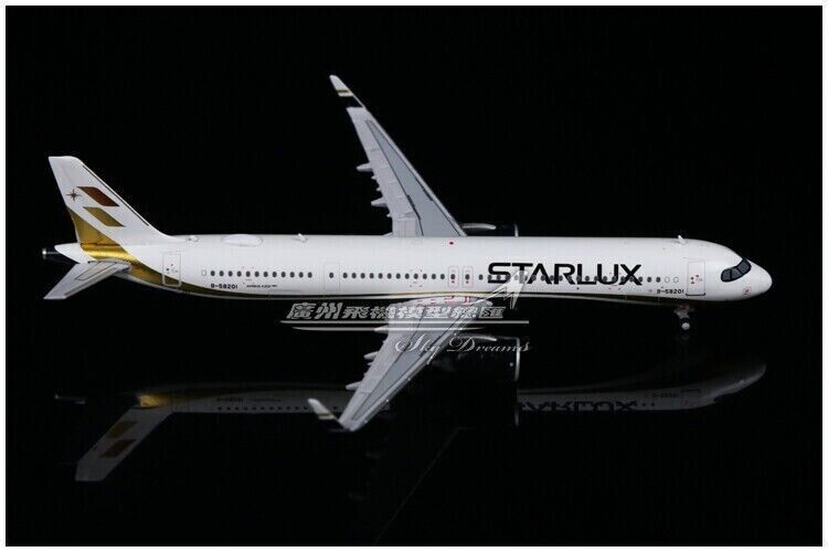 1:400 JC Wings STARLUX AIRBUS A321neo Passenger Airplane Diecast Aircraft Model