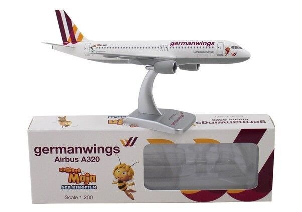 1:200 HOGAN Germanwings AIRBUS A320 Passenger Airplane ABS Plastic Plane Model