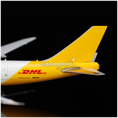 1:400 JC Wings Polar Air Cargo BOEING 747-8F Airplane Diecast Aircraft Model