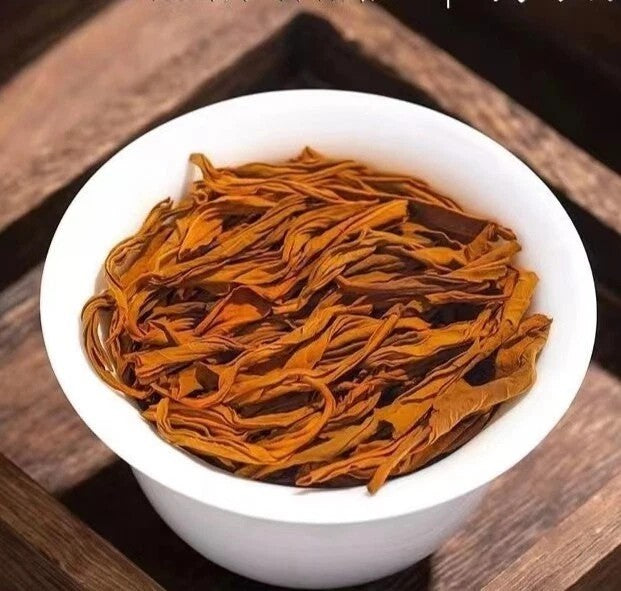 500g WuYi Lapsang Souchong Black Red Tea Warm Stomach Zheng Shan Xiao Zhong Tea
