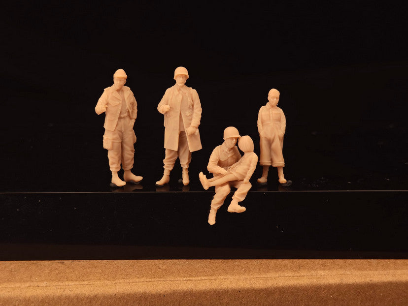 1/72/48/35/87/100/144 World War II US Army 5-person team