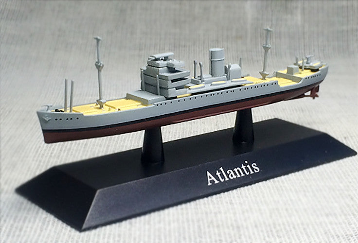 GERMAN ATLANTIS 1/1250 diecast model ship DEAGOSTINI Battle ship