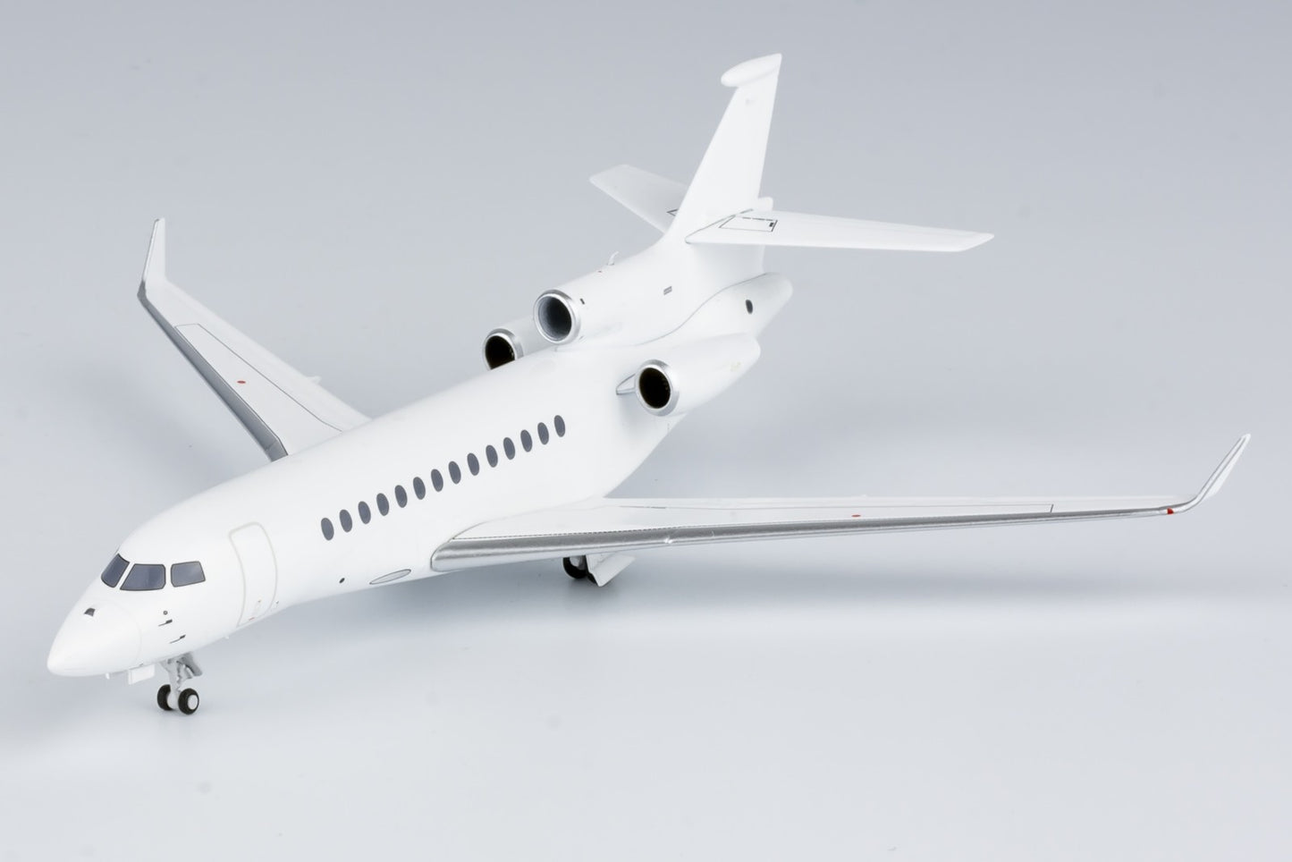 1:400 NGmodels Blank Dassault Falcon 7X Passenger Airplane Diecast Plane Model