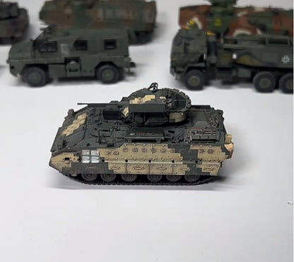 1/72 Scale 63519 Ukraine M2A2 ODS Bradley Infantry Fighting Tank Finished Model