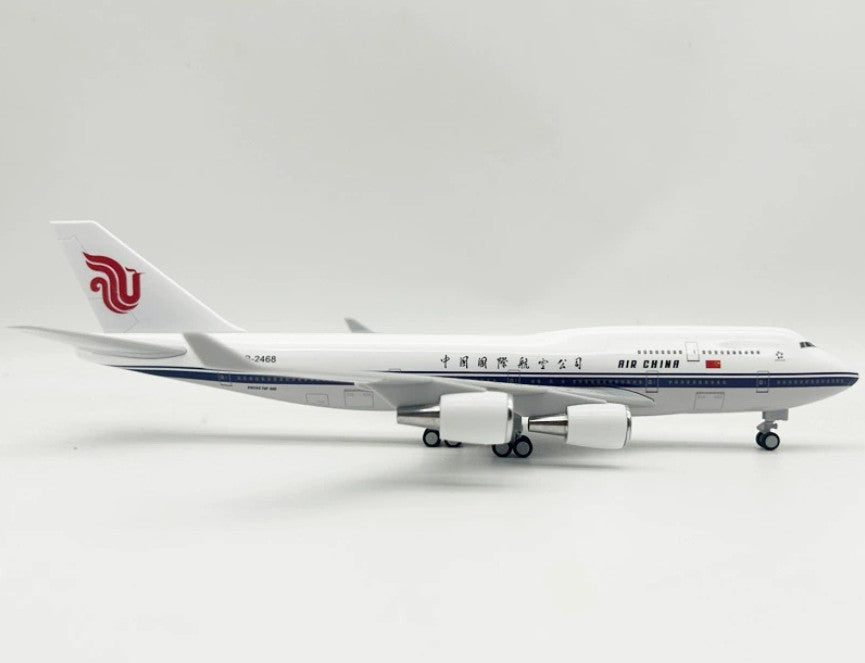 30CM AIR CHINA BOEING 747-400 Passenger Plane Landing Gear Resin Aircraft Model