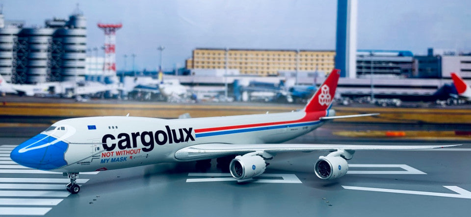 1:400 Phoenix Cargolux BOEING 747-8F Airfreighter Diecast Aircraft Plane Model