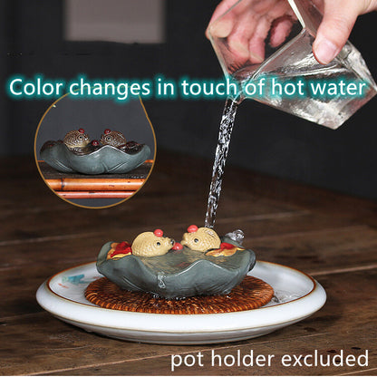Color Change Tea Pet Yixing Zisha Tea Play Purple Clay Golden Fish On Lotus Leaf