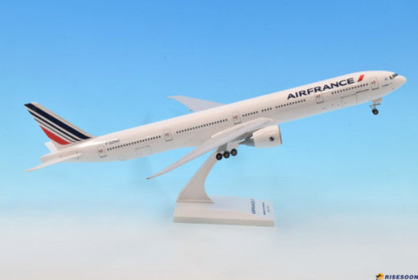 1:200 37CM RISESOON AIR FRANCE BOEING 777-300ER Airplane ABS Plastic Plane Model