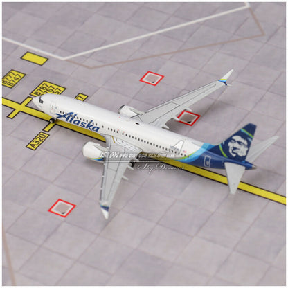 1:400 GeminiJets Alaska BOEING 737 MAX 8 Passenger Plane Diecast Aircraft Model