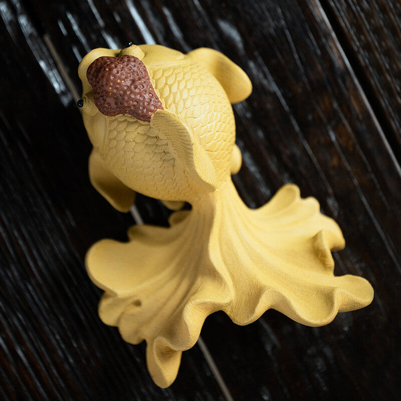 Yixing Zisha Purple Clay Tea Pet Golden Fish Carved Tea Play Creative Small