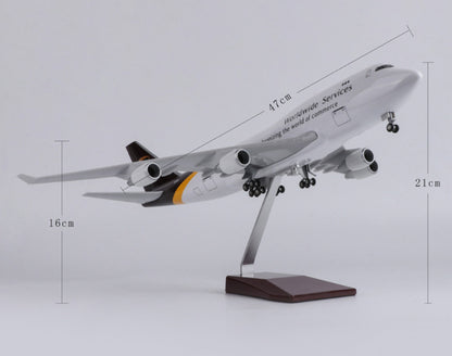 1:150 47CM UPS BOEING 747-400 Aeroplane Landing Gear Resin Aircraft Plane Model