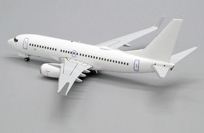 JC Wings Blank B737-700 1/200 diecast plane model aircraft