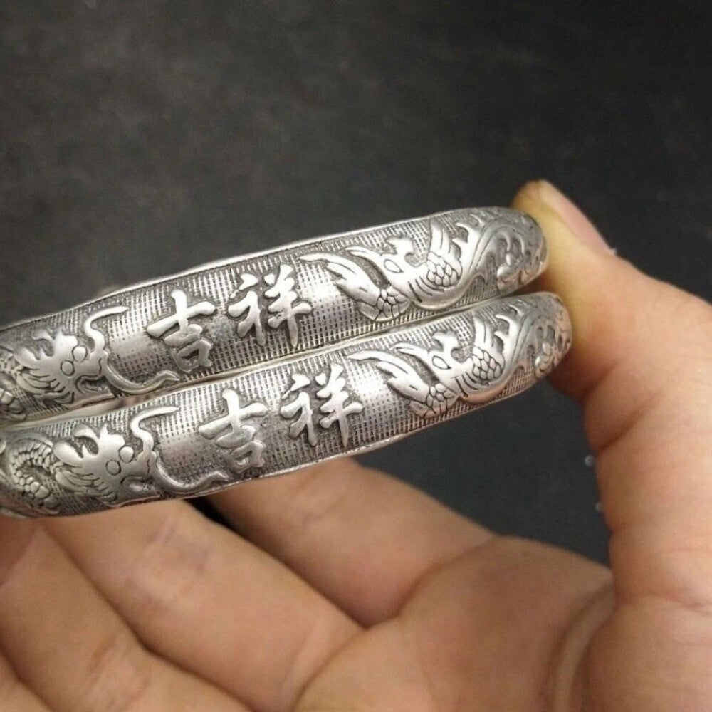 A Pair Old Chinese Tibet Silver Handcarved Dragon Phoenix Bracelets 10031