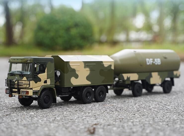 1:24 73CM SHANQI X3000 DF-5B Missile Transporter Truck Diecast Military Model
