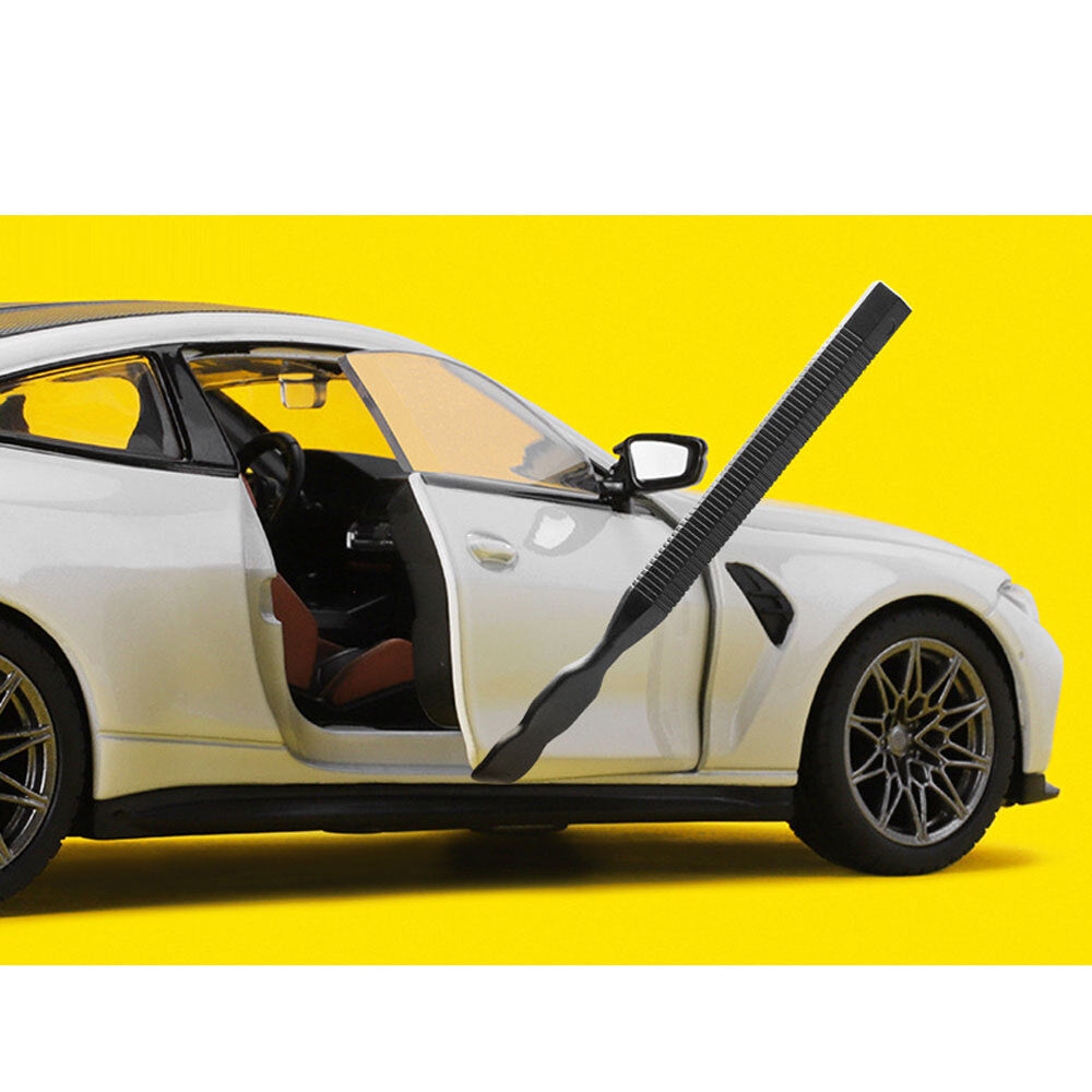 1/23 Scale BMW M4 G82 Model Car Alloy Metal Diecast Collectible Vehicle White