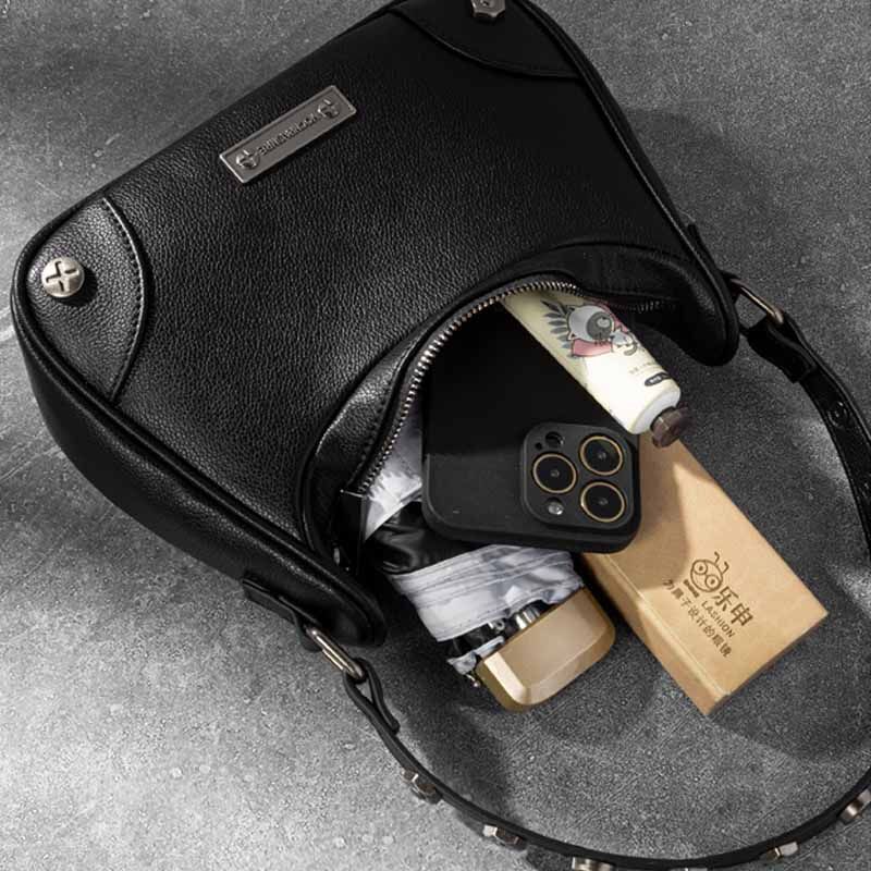 Underarm Bag Leather Rivet Shoulder Handbag Fashion Punk Style Luxury 24*12*7CM