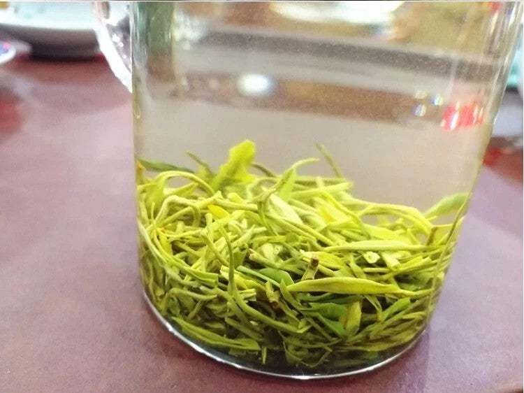 250g spring new tea Yong Chuan Xiu Ya Tea Chongqing Yongchuan Xiu Bud Green Tea
