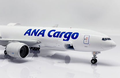 JC wings ANA Cargo for BOEING B777-200F JA771F Opening version 1/200 Plane Model