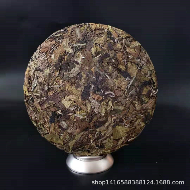 Yunnan Ancient White Tea 357 Grams Seven Cakes White Tea Yunnan Old White Tea