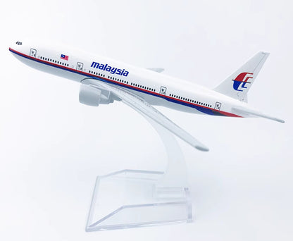 16CM Malaysia Airlines Boeing 777 Passenger Airplane Diecast Aircraft Model