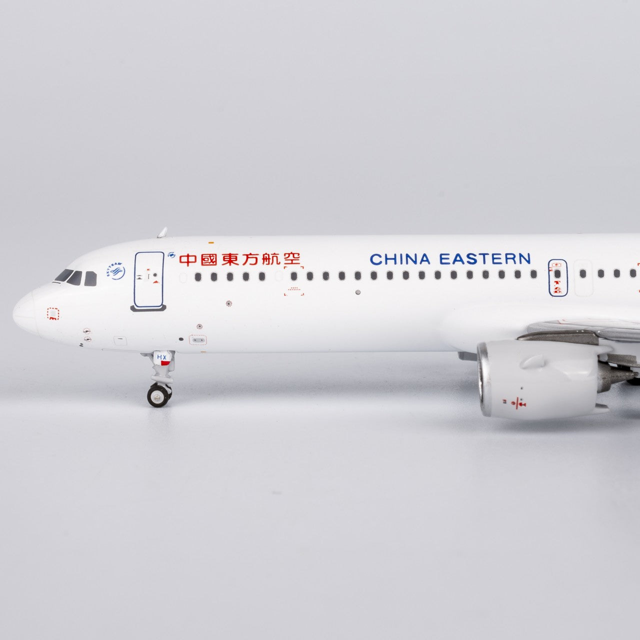 1:400 NGmodels China Eastern A321neo Passenger Airplane Diecast Plane Model