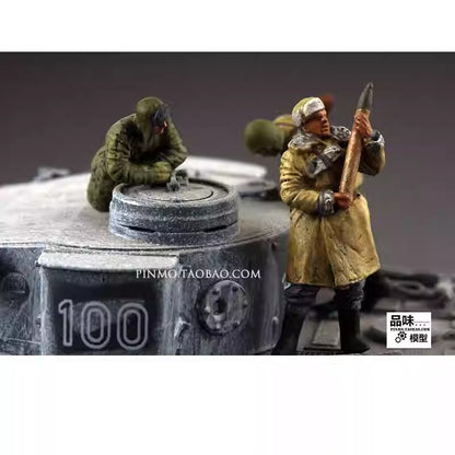 1/72 Soviet battlefield Soviet Union 7 soldiers Model