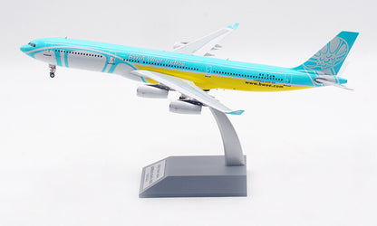 1:200 32CM InFlight BWIA West Indies AIRBUS A340-300 Airplane Diecast Model