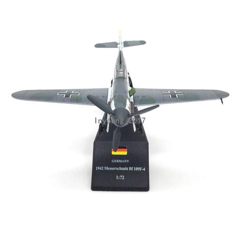 1/72 1942 WWII Bf-109 Fighter Aircraft Plane Diecast Model Collection for Men