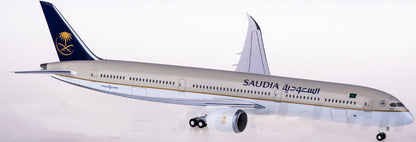 1:200 34CM Hogan Saudia BOEING 787-10 Passenger Plane ABS Plastic Aircraft Model