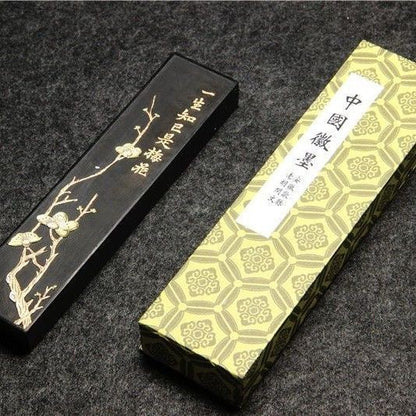 Hu Kaiwen Plum Blossom Hui Ink Stick 120g Pure Smoke Calligraphy Ink