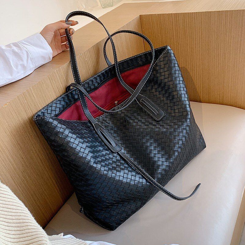 Woven Shoulder Bag Large Tote Bag Luxury Handbag Fashion Underarm Bag Polyester