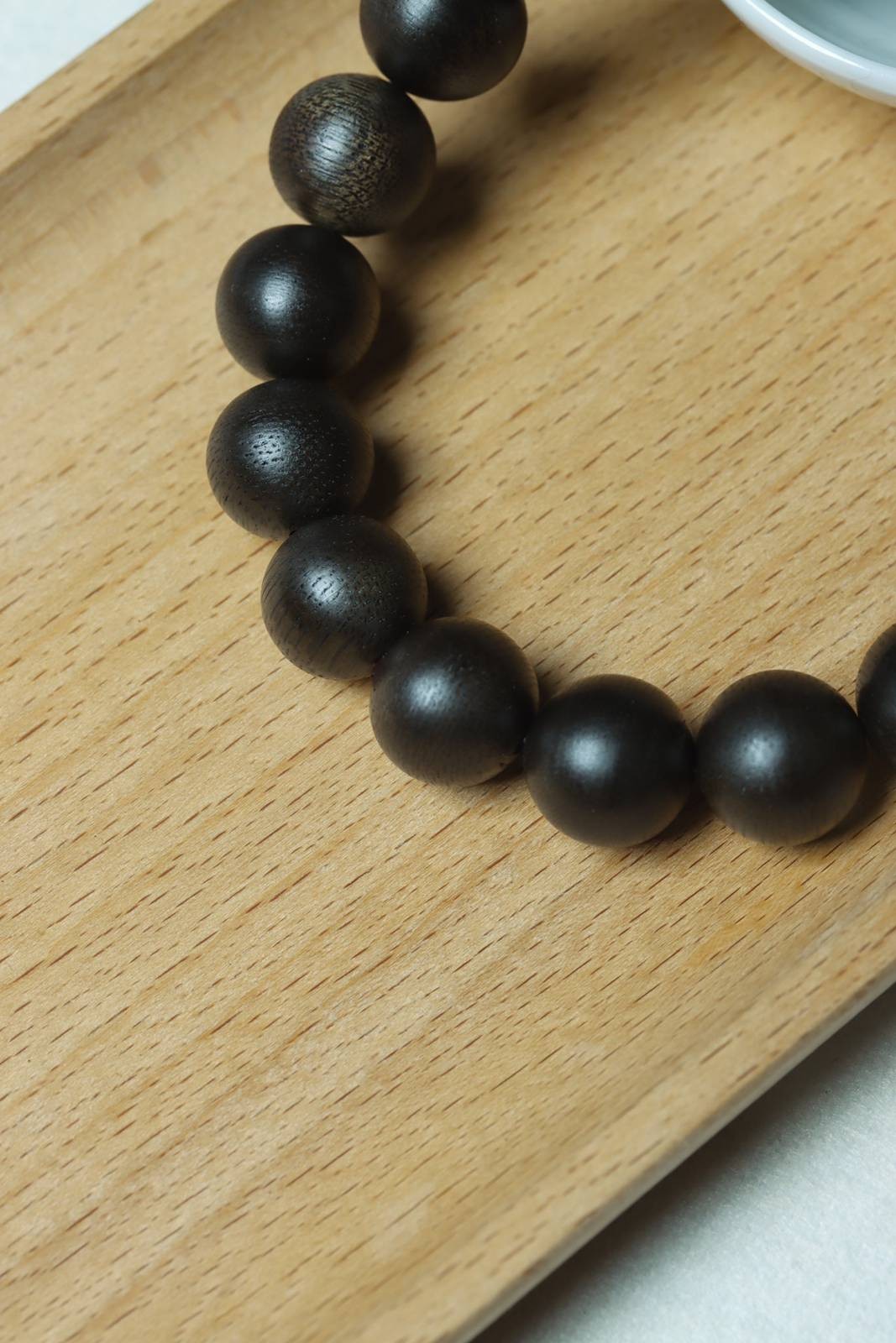12mm Chinese Natural Eaglewood Handmade Exquisite Bracelets 30641