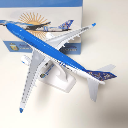 20CM Aerolineas Argentinas AIRBUS A330-200 Passenger Airplane Diecast Model