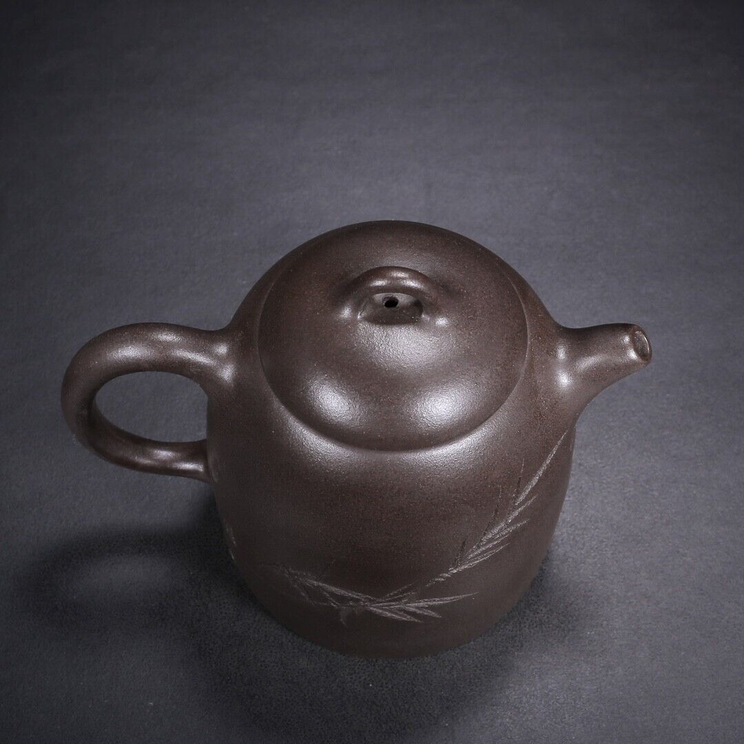 Chinese Yixing Zisha Clay Handmade Exquisite Teapot（秦权 底款：汪寅仙）