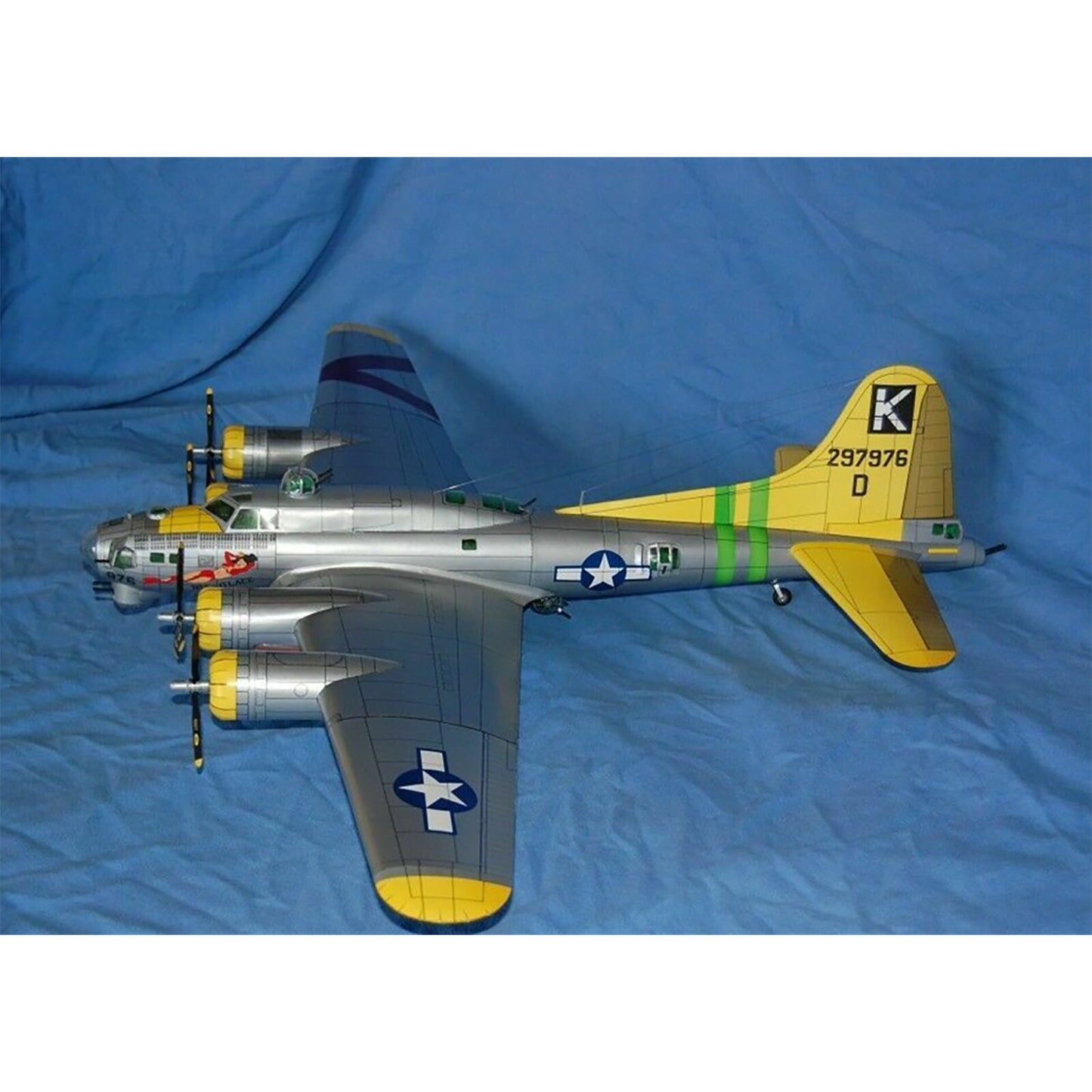 1:47 B-17 Flying Fortress Bomber Aircraft Paper Model Military Ornaments DIY