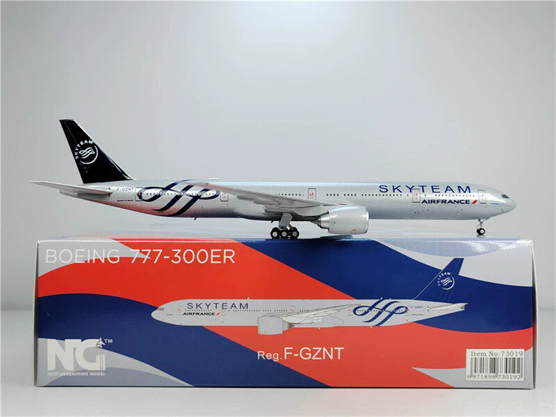 NG Models Air France for Boeing B777-300ER F-GZNT SkyTeam 1:400 Aircraft Model