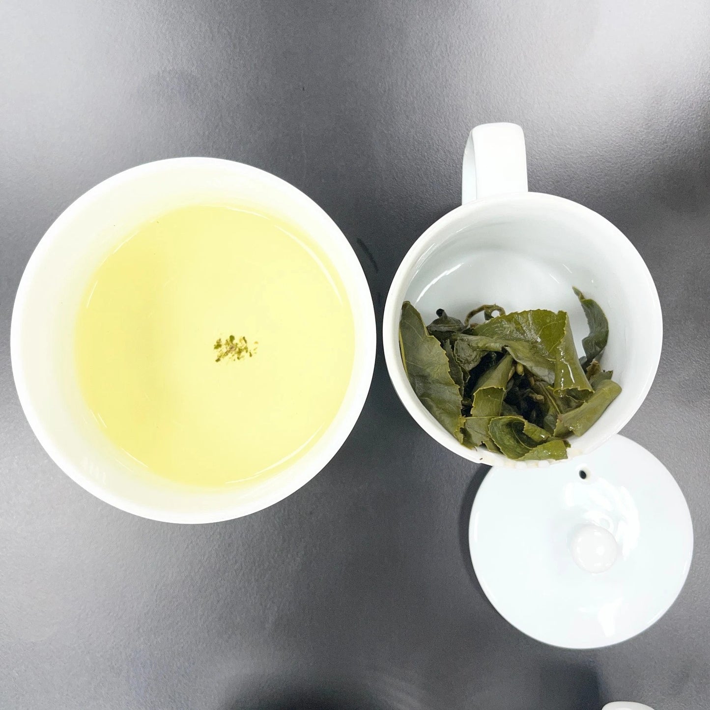 Taiwan Unique Oolong tea, Cui Feng Qing Xin Oolong Tea 150g x 4