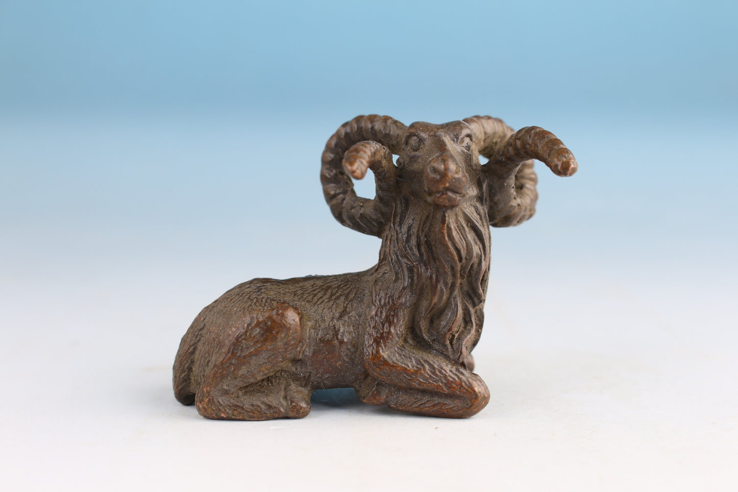 Chinese bronze sheep figure statue collectable netsuke gift tea pet decor