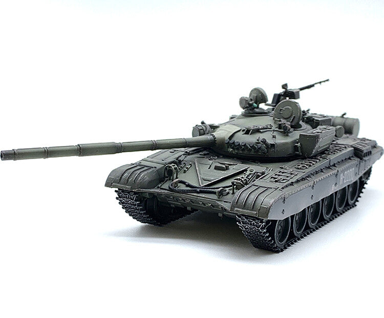 ARTISAN 1/72 Russian T72 T-72 Main Battle Tank Model