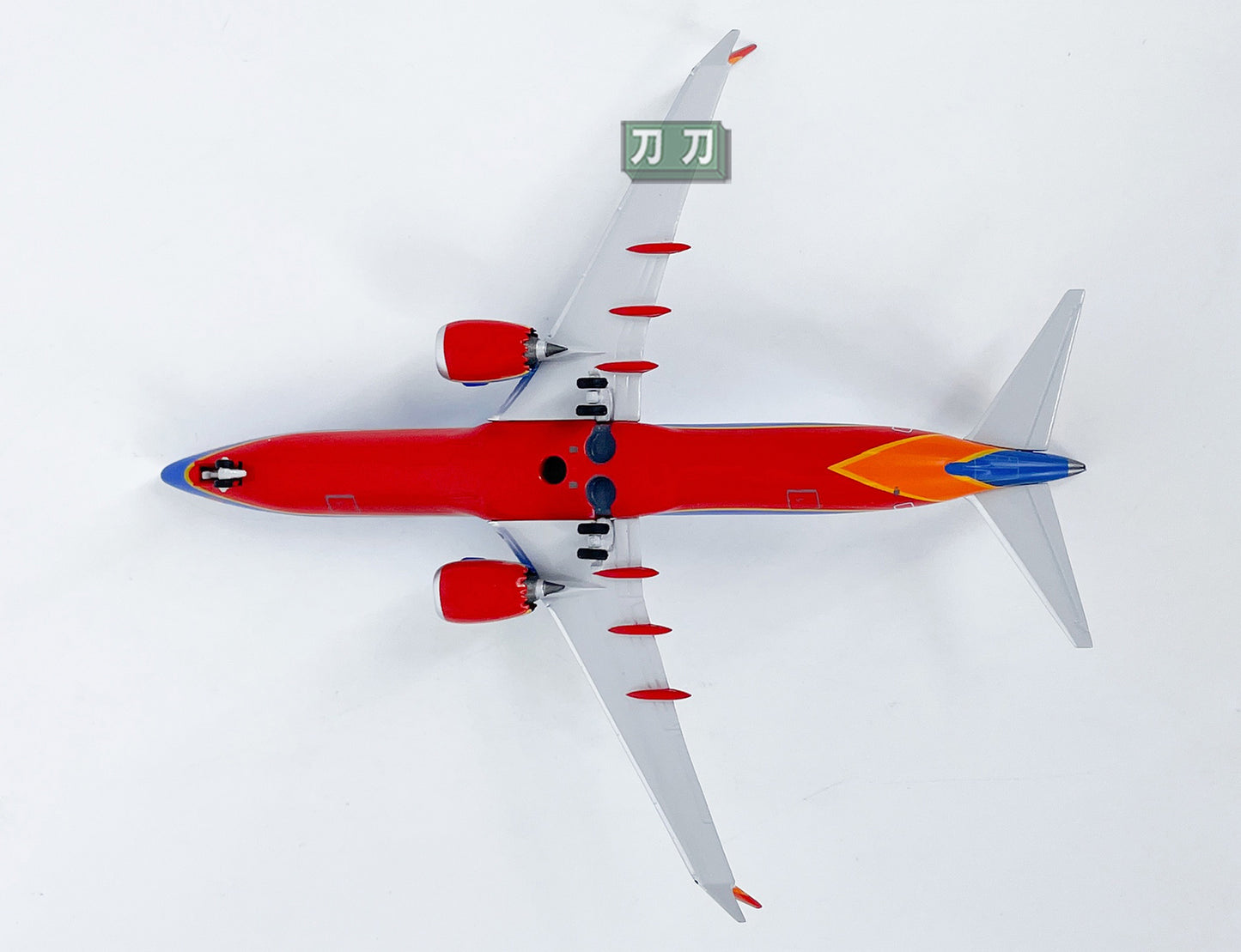 1:400 NG Lite SOUTHWEST AIRLINERS B737MAX8 Passenger Airplane Diecast Model