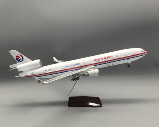47CM 1:130 CHINA EASTERN MD-11 Airplane Led Sound Light Resin Aircraft Model