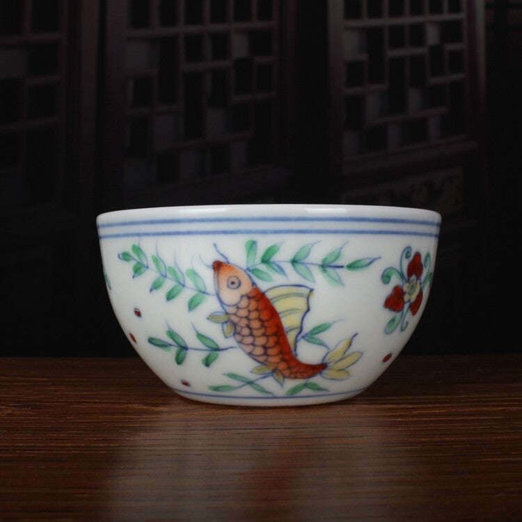 3.1" China Ming Blue White Doucai Contrasting Colors Porcelain Fish Algae Cup