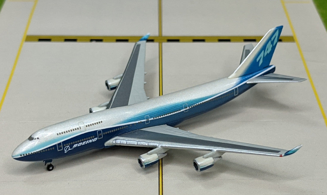 1:1000 Hogan BOEING 747-400 Passenger Aircraft Plane Diecast Airplane Model